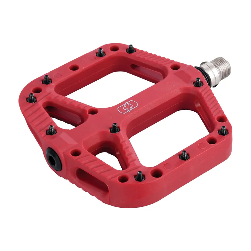 Oxford Loam 20 Nylon Pedals - Red