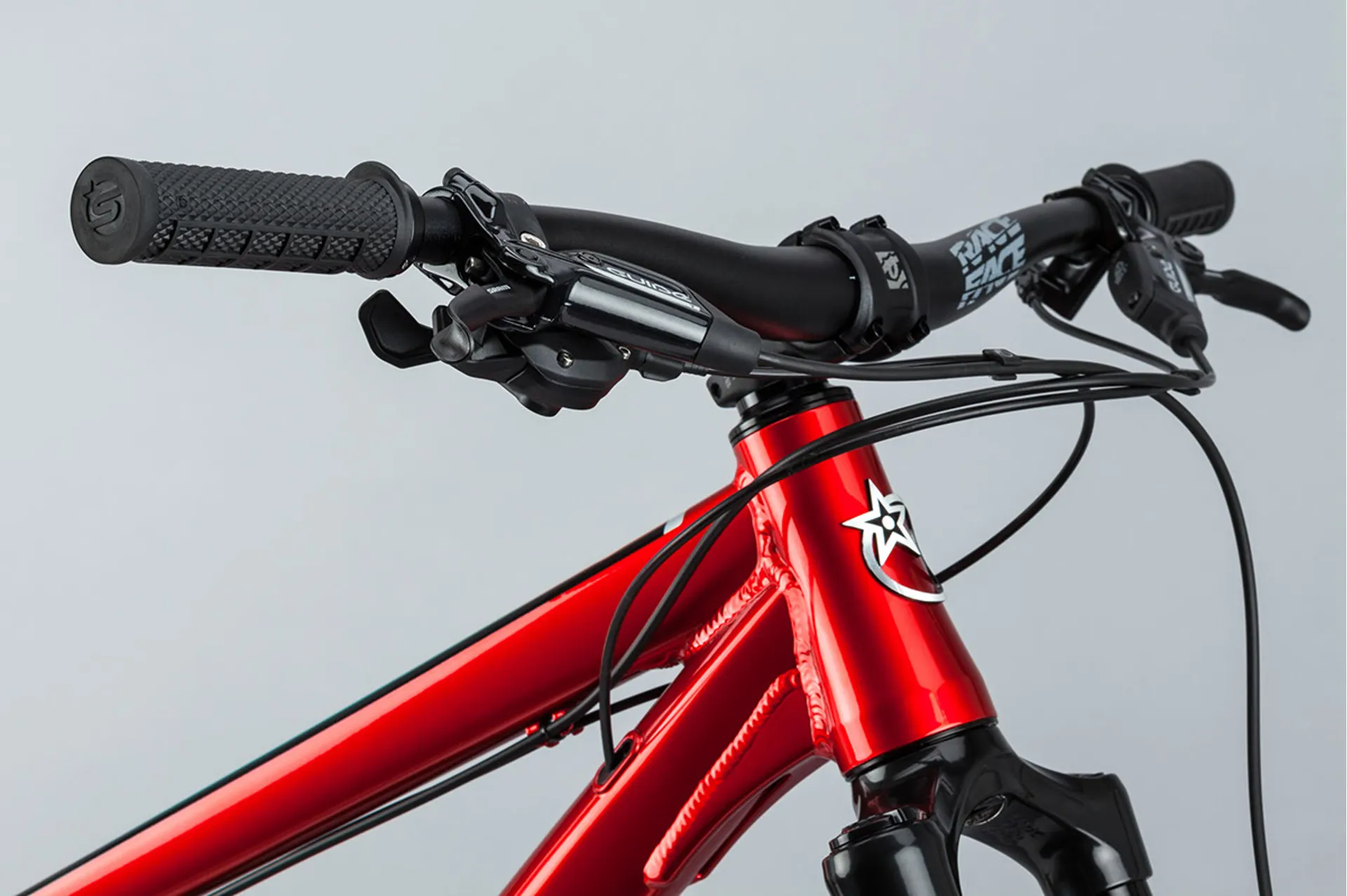 Orange Crush 29 Pro 2022 Hardtail Mountain Bike