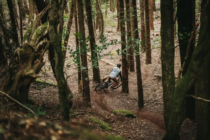 Merida Big Trail 600 Hardtail Mountain Bike in Forest Green-10