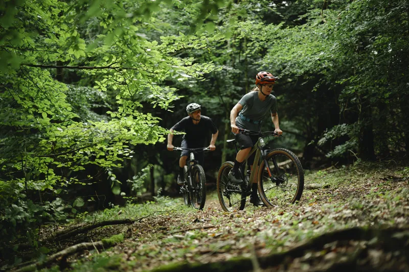 Whyte 529 V6 Hardtail Mountain Bike-7