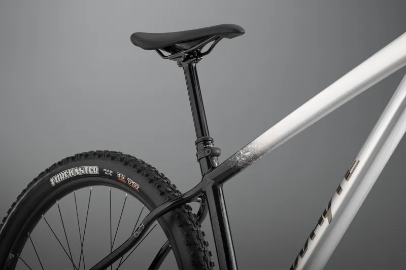 Whyte 629 V6 Hardtail Mountain Bike-5