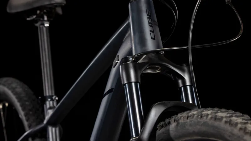 Cube Attention SLX Hardtail Mountain Bike in Black Metal/Black-4