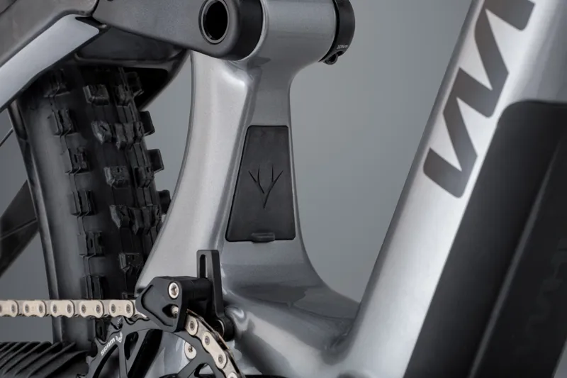 Whyte E-Lyte 150 RSX Trail/Enduro Electric Mountain Bike-9