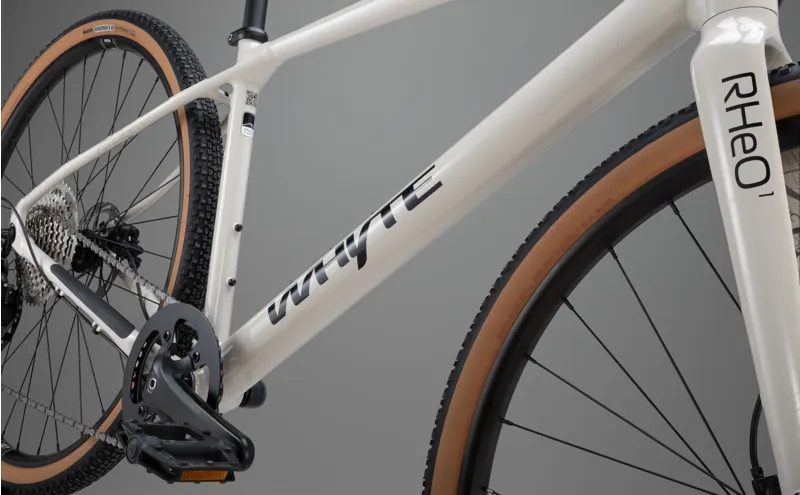 Whyte Rheo 1 City and Leisure Hybrid Bike in Gloss Bone-6