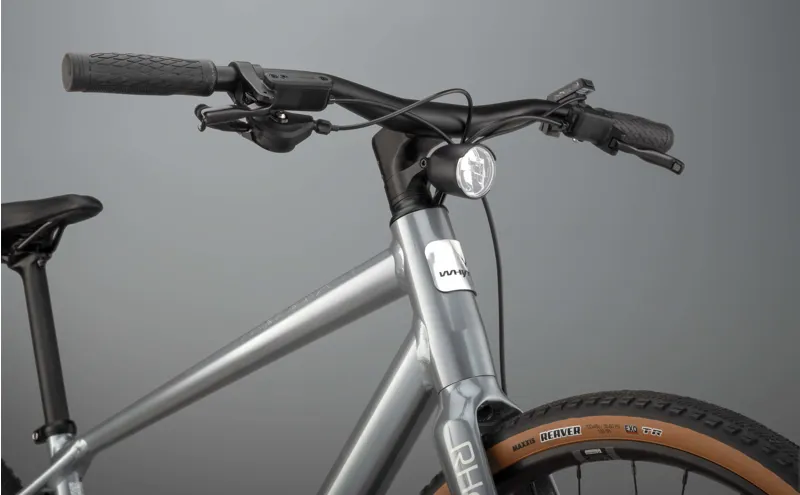 Whyte Rheo 2 Electric Hybrid Bike in Gloss Silver-12