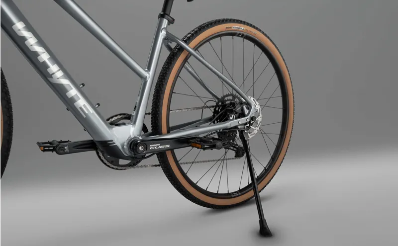 Whyte Rheo 2 ST Electric Hybrid Bike in Gloss Silver-8