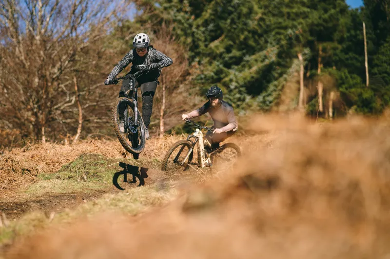 Whyte Kado S 600wh Electric Mountain Bike in Gloss Dark Silver-8