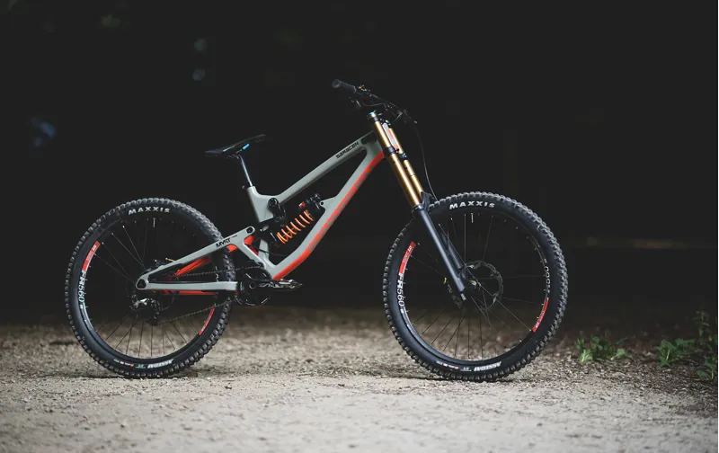 2020 Saracen Myst 27.5 Team Factory Downhill Bike-12