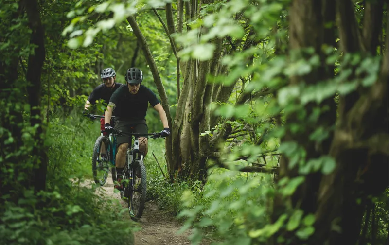 2020 Saracen Mantra Pro Mountain Bike-9