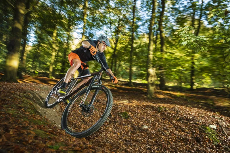 2019 Whyte 629 29er Mountain Bike-6