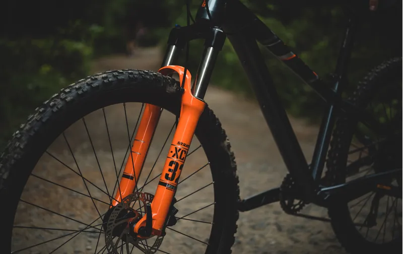 2020 Saracen Mantra 2.6 Junior Mountain Bike-7