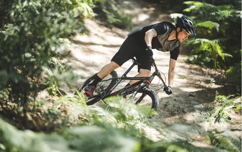 saracen mantra trail 2019