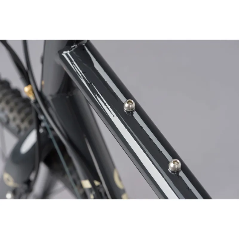 2022 Genesis Croix De Fer 10 Alt Adventure Road Bike in Black-13