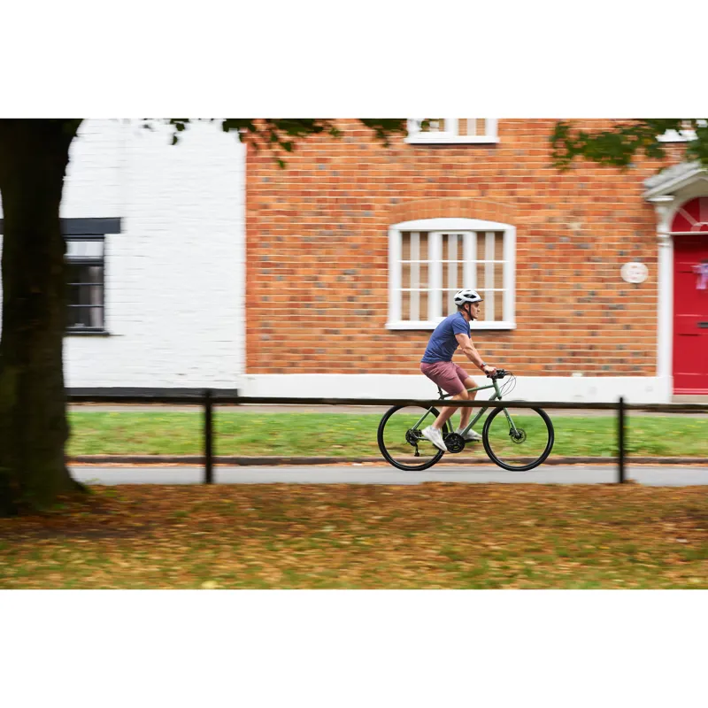 2022 Genesis Broadway City and Leisure Bike-12