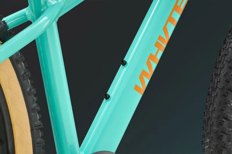 Whyte Secta 26 Hardtail Junior Mountain Bike in Aqua with Coral Orange-3