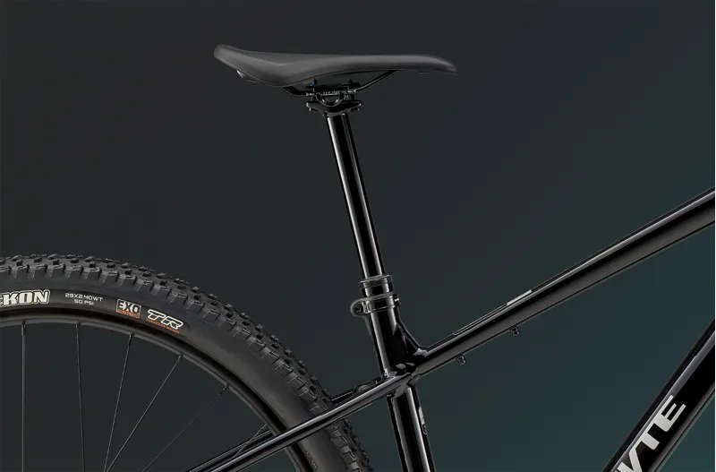 Whyte Secta RS Hardtail Mountain Bike in Gloss Black with Silver-5