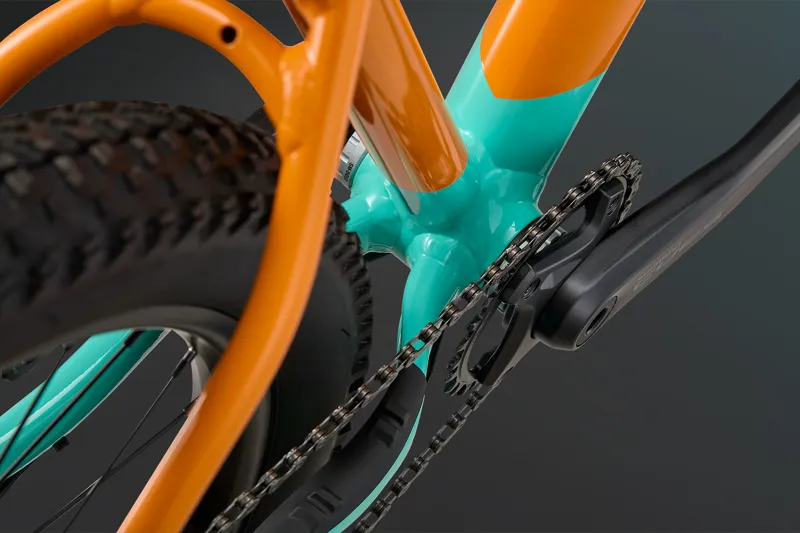 Whyte Secta S Hardtail Mountain Bike in Gloss Coral Orange-11